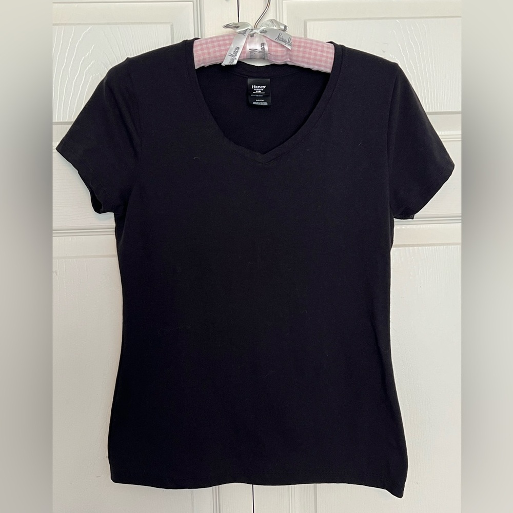 Hanes Triblend Short Sleeve V-Neck Top in Black-Size S